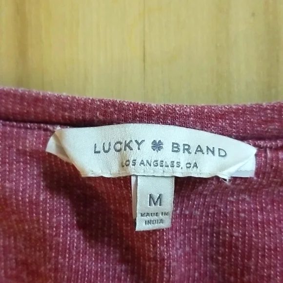 Lucky Brand magenta embroidered shirt - Picture 4 of 7